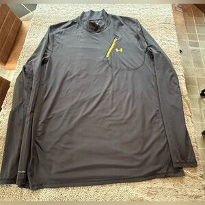 Under Armour 2XL mens gray long sleeve Heat Gear loose